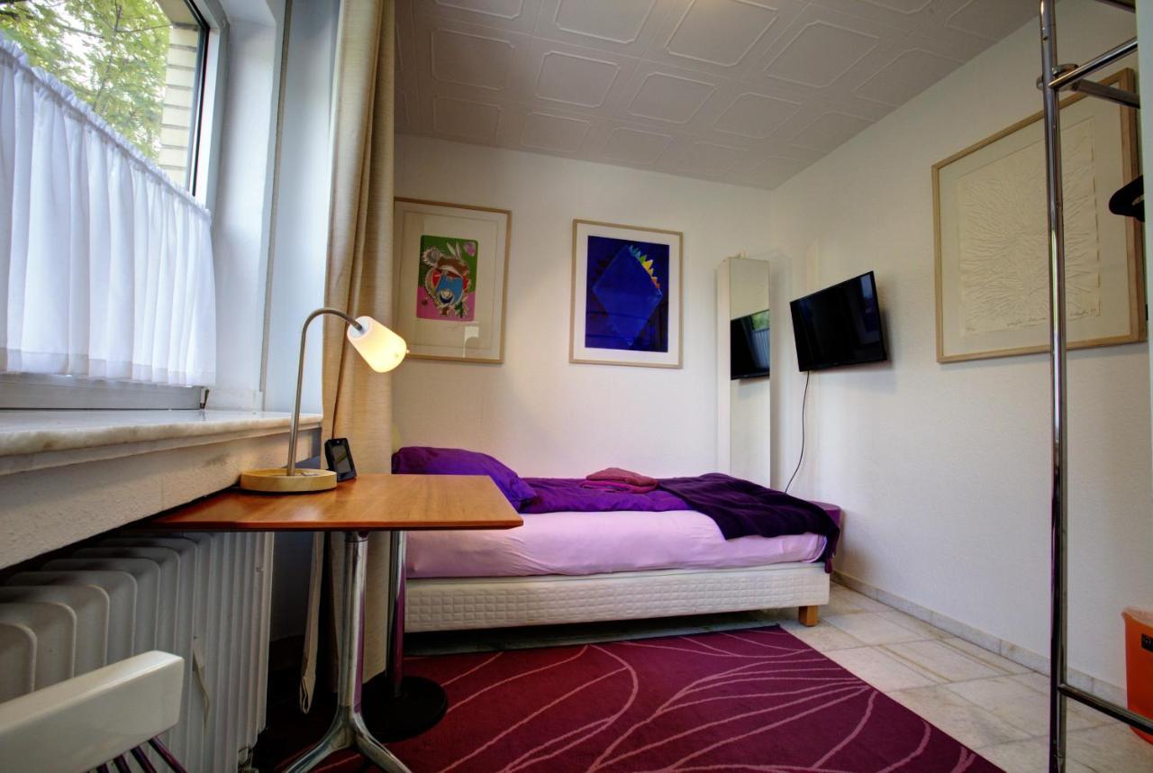 Air Boardinghouse Tulip Stockum, Zu Fuss - 3 Minuten Zur Messe 杜塞尔多夫 外观 照片